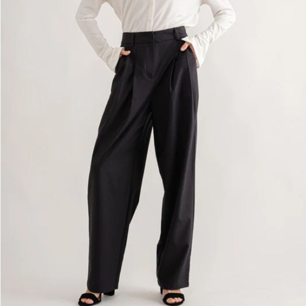 Aaron & Amber Pleated Trousers